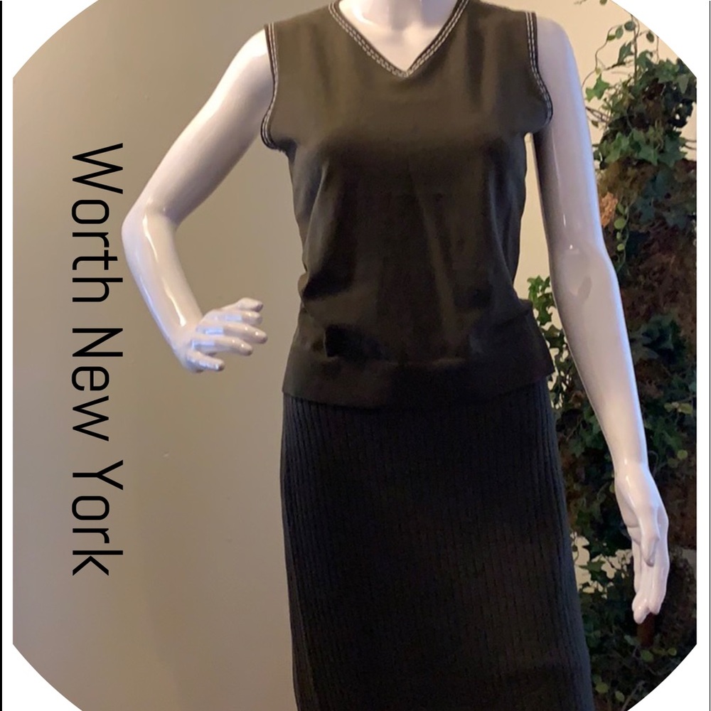 Worth New York NWT Breen Rib Knit Skirt & V-neck